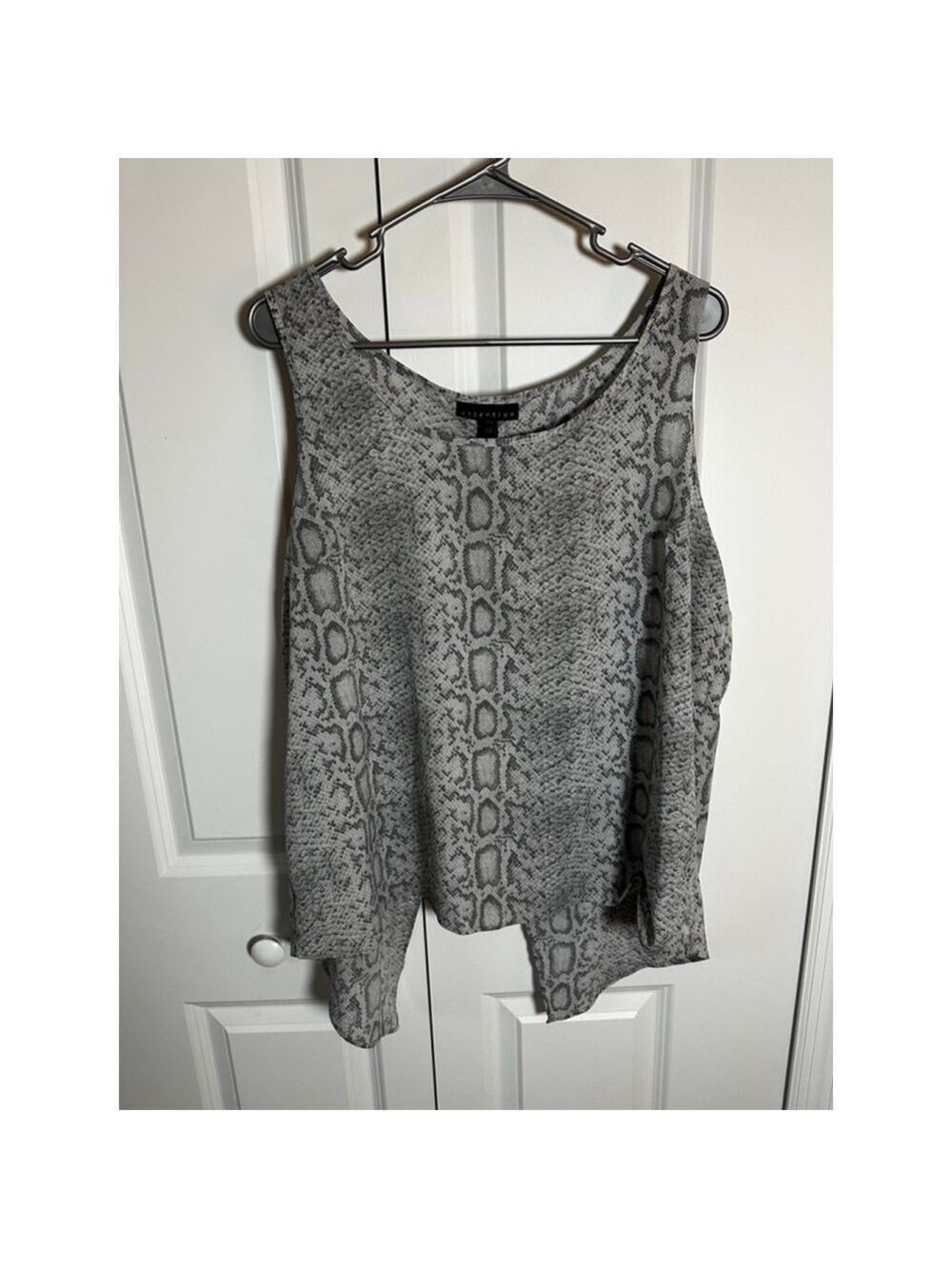 Attention Gray & Black Snake Print Tank Top XL